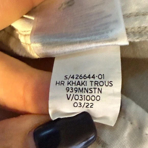 GAP Women's Khaki Elastic Waist Pleated Trousers - size 8 - Picture 14 of 14